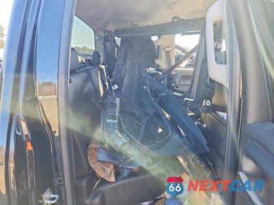 Zdjęcie 10 z 12 samochodu: 2017 GMC SIERRA K1500 SLT VIN:1GTV2NEC6HZ280191 - miniatura