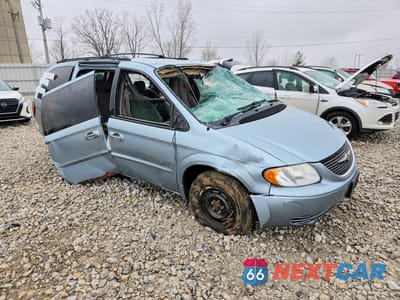 Czwarte zdjęcie samochodu z boku: 2003 CHRYSLER TOWN & COUNTRY LX VIN:2C4GP44393R258923 - miniatura