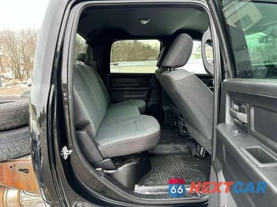 Zdjęcie 9 z 10 samochodu: 2022 RAM 3500 VIN:3C7WRTCL6NG277362 - miniatura