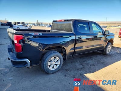 Trzecie zdjęcie samochodu z tyłu: 2023 CHEVROLET SILVERADO K1500 LT VIN:3GCPDDEK7PG138631 - miniatura