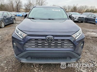Piąte zdjęcie samochodu w środku: 2019 TOYOTA RAV4 LIMITED VIN:JTMN1RFV7KD523098 - miniatura