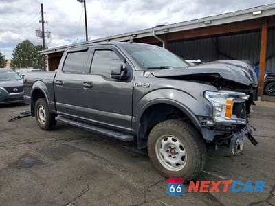 Czwarte zdjęcie samochodu z boku: 2018 FORD F150 SUPERCREW VIN:1FTEW1E59JFD22536 - miniatura