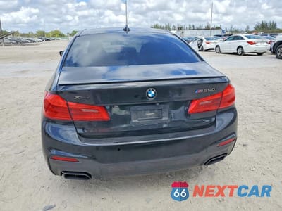 Zdjęcie 6 z 11 samochodu: 2019 BMW M550XI VIN:WBAJB9C58KB464295 - miniatura