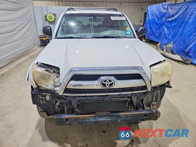 Piąte zdjęcie samochodu w środku: 2008 TOYOTA 4RUNNER SR5 VIN:JTEBU14R38K012229 - miniatura