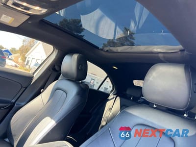 Zdjęcie 9 z 10 samochodu: 2019 MERCEDES-BENZ A 220 VIN:WDD3G4EB7KW020987 - miniatura