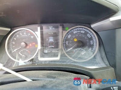 Zdjęcie 9 z 12 samochodu: 2022 TOYOTA TACOMA SR5 V6 VIN:3TMCZ5AN2NM475695 - miniatura