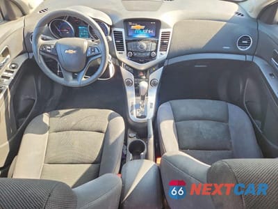 Zdjęcie 8 z 13 samochodu: 2016 CHEVROLET CRUZE LIMITED LT VIN:1G1PE5SB9G7102726 - miniatura