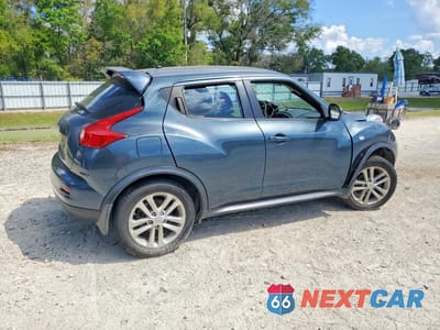 Trzecie zdjęcie samochodu z tyłu: 2013 NISSAN JUKE S VIN:JN8AF5MR3DT201165 - miniatura