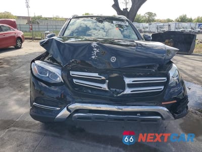 Piąte zdjęcie samochodu w środku: 2019 MERCEDES-BENZ GLC 300 4MATIC VIN:WDC0G4KB1KV147171 - miniatura