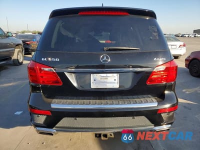 Zdjęcie 6 z 11 samochodu: 2015 MERCEDES-BENZ GL 550 4MATIC VIN:4JGDF7DE0FA446467 - miniatura