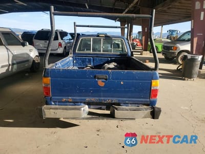 Zdjęcie 6 z 11 samochodu: 1985 TOYOTA PICKUP SR5 VIN:JT4RN56S2F5033527 - miniatura