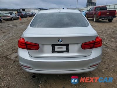 Zdjęcie 6 z 11 samochodu: 2016 BMW 320 XI VIN:WBA8E5G5XGNT41077 - miniatura