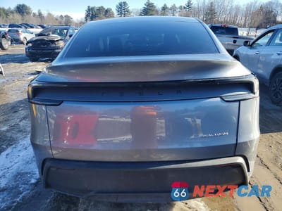 Zdjęcie 6 z 11 samochodu: 2026 TESLA MODEL Y VIN:7SAYGDEE4TA478678 - miniatura