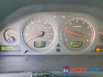 Zdjęcie 9 z 12 samochodu: 2006 VOLVO S60 2.5T VIN:YV1RH592062544393 - miniatura