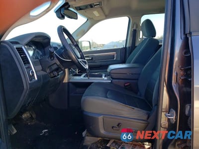 Zdjęcie 7 z 11 samochodu: 2014 RAM 1500 SLT VIN:1C6RR7GT6ES254790 - miniatura