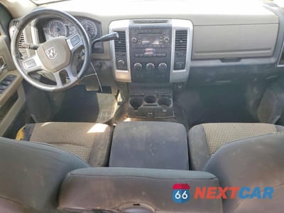 Zdjęcie 8 z 12 samochodu: 2011 DODGE RAM 3500 ST FLATBED TRUCK VIN:3D6WZ4CL4BG539663 - miniatura