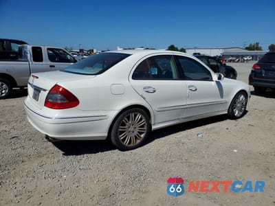 Trzecie zdjęcie samochodu z tyłu: 2008 MERCEDES-BENZ E 350 VIN:WDBUF56X78B310470 - miniatura