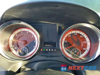 Zdjęcie 9 z 13 samochodu: 2018 DODGE GRAND CARAVAN SXT VIN:2C4RDGCGXJR250446 - miniatura