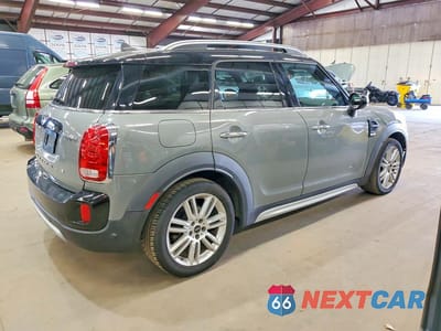 Trzecie zdjęcie samochodu z tyłu: 2018 MINI COOPER COUNTRYMAN ALL4 VIN:WMZYV5C37J3E03080 - miniatura