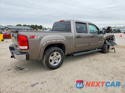 Trzecie zdjęcie samochodu z tyłu: 2013 GMC SIERRA K1500 SLE VIN:3GTP2VE79DG116245 - miniatura