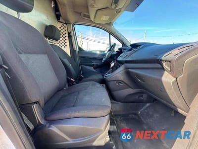 Piąte zdjęcie samochodu w środku: 2015 FORD TRANSIT CONNECT XL VIN:NM0LS7E73F1214633 - miniatura
