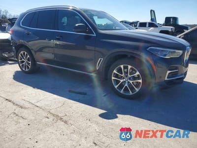 Czwarte zdjęcie samochodu z boku: 2023 BMW X5 XDRIVE40I VIN:5UXCR6C03P9N63789 - miniatura