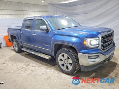 Czwarte zdjęcie samochodu z boku: 2017 GMC SIERRA K1500 SLT VIN:3GTU2NEC4HG240963 - miniatura