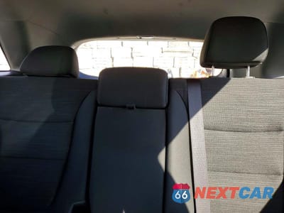 Zdjęcie 10 z 12 samochodu: 2015 KIA SORENTO LX VIN:5XYKT3A6XFG568134 - miniatura