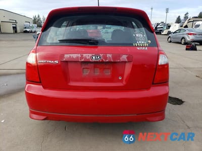 Zdjęcie 6 z 11 samochodu: 2006 KIA SPECTRA SPECTRA5 VIN:KNAFE161465345767 - miniatura