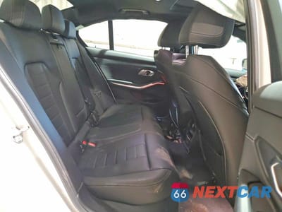Zdjęcie 10 z 12 samochodu: 2022 BMW M340XI VIN:3MW5U9J0XN8C57061 - miniatura