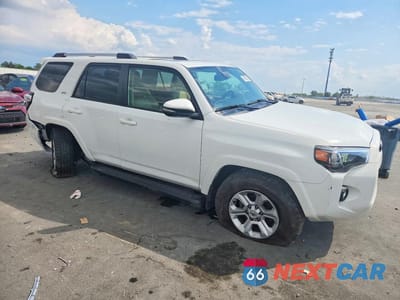 Czwarte zdjęcie samochodu z boku: 2023 TOYOTA 4RUNNER SR5 PREMIUM VIN:JTEFU5JR0P5289978 - miniatura