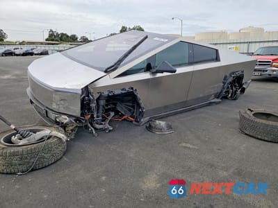 2025 TESLA CYBERTRUCK 7G2CEHEE9SA062089 - główne zdjęcie licytacji z USA - miniatura