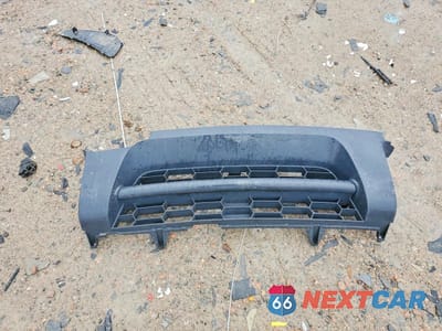 Zdjęcie 13 z 15 samochodu: 2004 NISSAN XTERRA XE VIN:5N1ED28Y24C634197 - miniatura