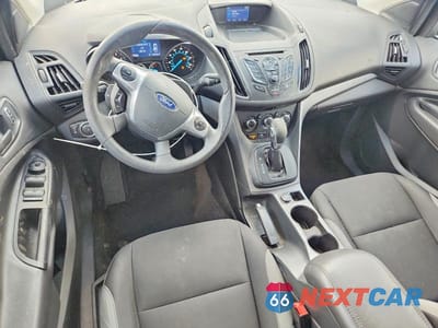 Zdjęcie 8 z 12 samochodu: 2015 FORD ESCAPE S VIN:1FMCU0F73FUC28352 - miniatura