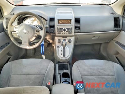 Zdjęcie 8 z 13 samochodu: 2008 NISSAN SENTRA 2.0 VIN:3N1AB61E18L675496 - miniatura