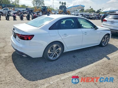 Trzecie zdjęcie samochodu z tyłu: 2021 AUDI A4 PREMIUM PLUS 45 VIN:WAUEAAF4XMN010494 - miniatura