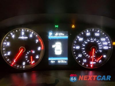 Zdjęcie 9 z 12 samochodu: 2018 HYUNDAI SONATA SPORT+ VIN:5NPE34AF1JH724937 - miniatura