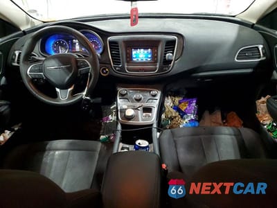 Zdjęcie 8 z 12 samochodu: 2015 CHRYSLER 200 LIMITED VIN:1C3CCCAB6FN575533 - miniatura