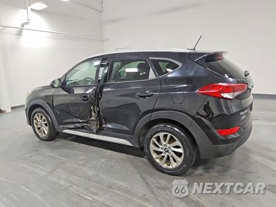 Drugie zdjęcie samochodu z przodu: 2017 HYUNDAI TUCSON SE VIN:KM8J3CA44HU540305 - miniatura
