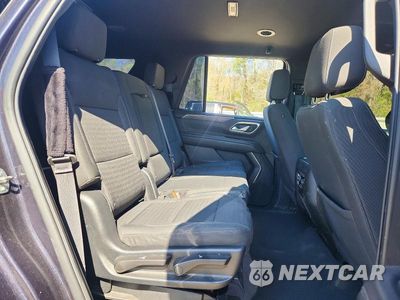 Zdjęcie 11 z 12 samochodu: 2022 CHEVROLET TAHOE C1500 LS VIN:1GNSCMKD1NR147039 - miniatura