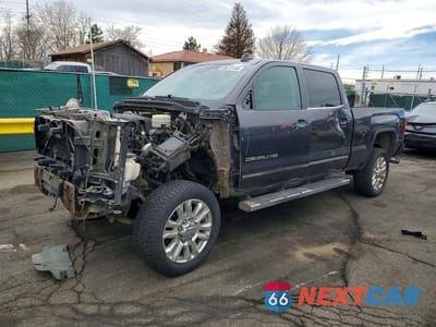 2016 GMC SIERRA K2500 DENALI 1GT12UEG7GF152425 - główne zdjęcie licytacji z USA - miniatura