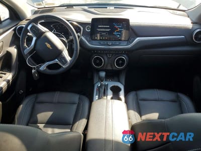 Zdjęcie 8 z 14 samochodu: 2023 CHEVROLET BLAZER 3LT VIN:3GNKBJRS2PS228301 - miniatura