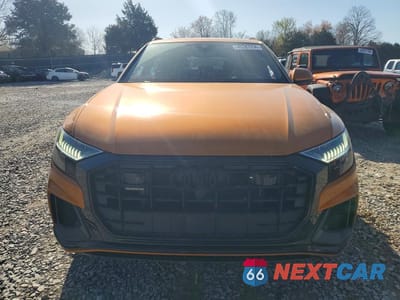 Piąte zdjęcie samochodu w środku: 2023 AUDI Q8 PRESTIGE S-LINE VIN:WA1FVBF15PD025433 - miniatura