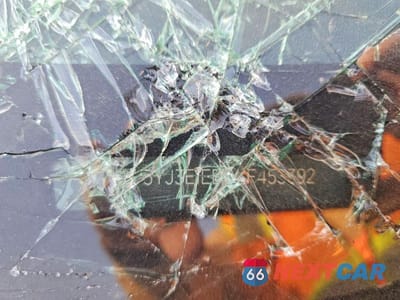 Zdjęcie 12 z 12 samochodu: 2019 TESLA MODEL 3 VIN:5YJ3E1EB0KF453392 - miniatura