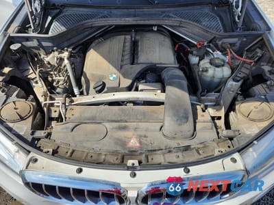 Zdjęcie 12 z 12 samochodu: 2016 BMW X5 XDRIVE35I VIN:5UXKR0C59G0P24462 - miniatura