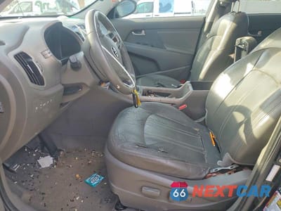 Zdjęcie 7 z 12 samochodu: 2015 KIA SPORTAGE EX VIN:KNDPC3AC7F7767215 - miniatura