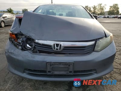 Piąte zdjęcie samochodu w środku: 2012 HONDA CIVIC HF VIN:2HGFB2F64CH332052 - miniatura
