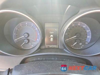 Zdjęcie 9 z 12 samochodu: 2017 TOYOTA COROLLA IM BASE VIN:JTNKARJE0HJ526389 - miniatura
