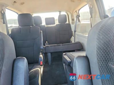 Zdjęcie 10 z 13 samochodu: 2018 DODGE GRAND CARAVAN SE VIN:2C4RDGBG5JR146108 - miniatura