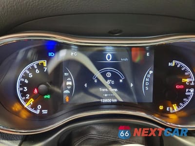 Zdjęcie 9 z 13 samochodu: 2015 JEEP GRAND CHEROKEE LIMITED VIN:1C4RJFBG5FC691678 - miniatura